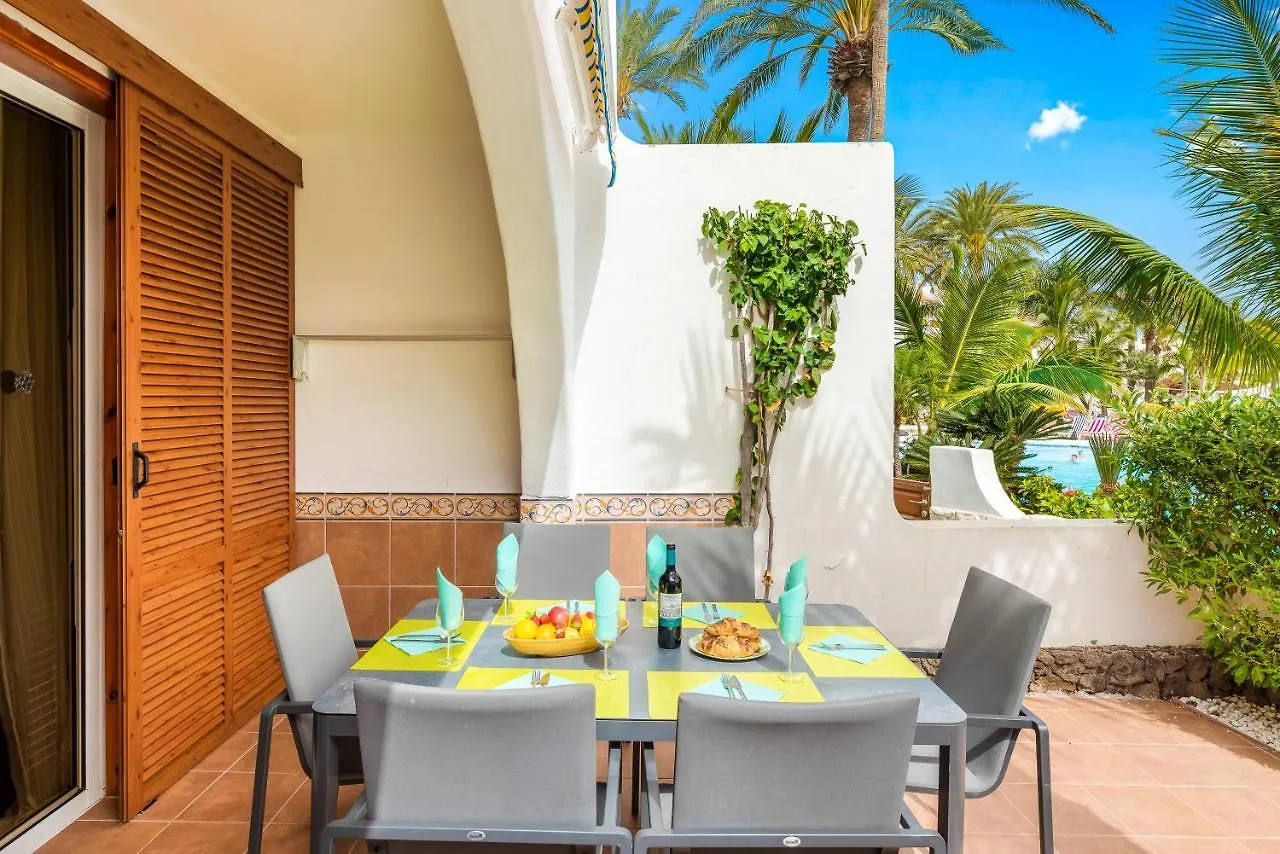 Villa Fantastic Townhouse In The Centre Of Las Americas Playa de las Americas
