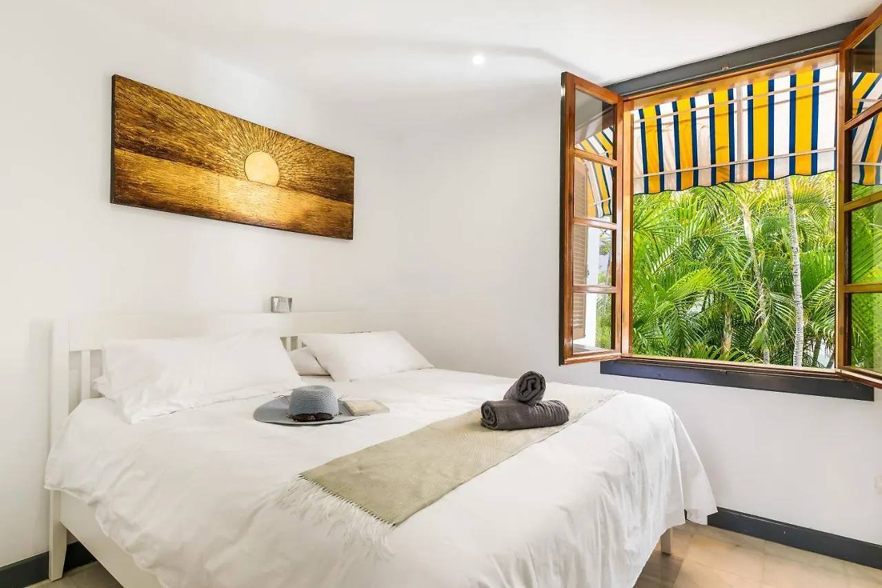 Fantastic Townhouse In The Centre Of Las Americas Playa de las Americas  Villa